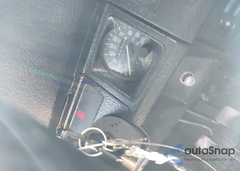 1990 Jeep Wrangler / Yj S z USA, uszkodzony, nr VIN 2J4FY19E3LJ529758